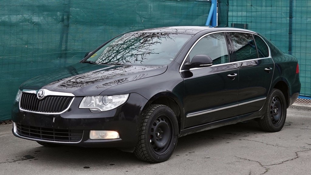 ŠKODA SUPERB 1,6 TDI/77 kW – VOZIDLO TAXI OD 2023