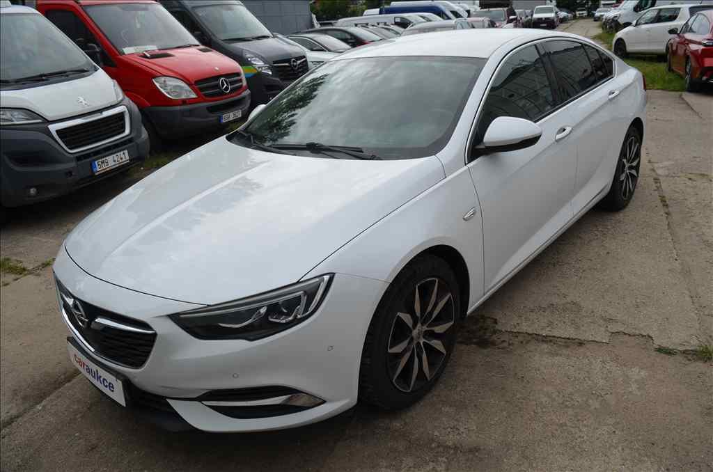 Opel Insignia GRAND SPORT 2,0 TDCI 4X4